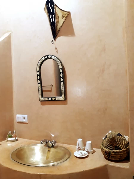Chambre marrakech,Chambre Sirli, La superficie de cette chambre standard est d’environ 14 m²